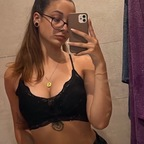 bella.findom OnlyFans Leaked Photos and Videos 

 profile picture