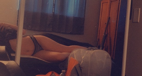 Header of its_yo_girl2003