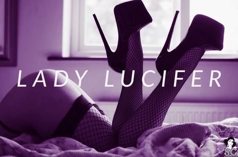 Header of lady.lucii