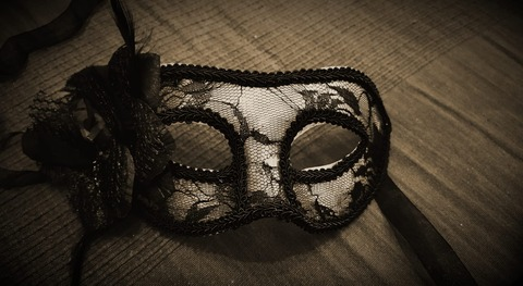 Header of lady_darkmask