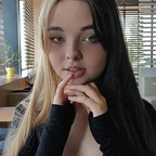 lucykitsune OnlyFans Leaks 

 profile picture