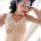 miss_vintagebetty OnlyFans Leaked Photos and Videos 

 profile picture