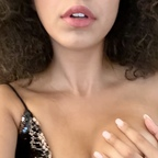Miss Lips  💋 (misskisslips) Leak OnlyFans 

 profile picture