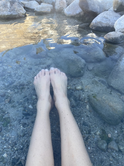 Header of nataliemaeyogafeet