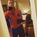 peterparkerr (Peter Parker) OnlyFans Leaks 

 profile picture