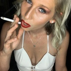 smoke.wife OnlyFans Leaked 

 profile picture