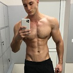 Tom (tomzzzz7) Leak OnlyFans 

 profile picture