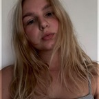 violetphoebe (Violet Phoebe 💗) OnlyFans Leaks 

 profile picture