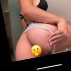 vivianacasamannn (vivii) OnlyFans Leaked Pictures and Videos 

 profile picture